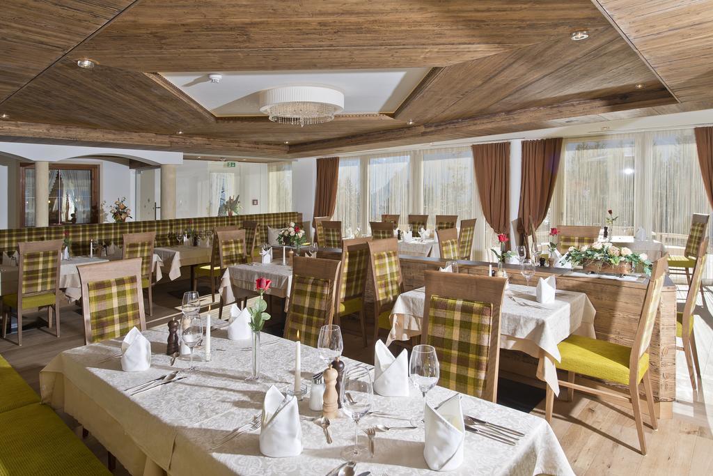 Naturhotel Alpenblick Маурах Екстериор снимка